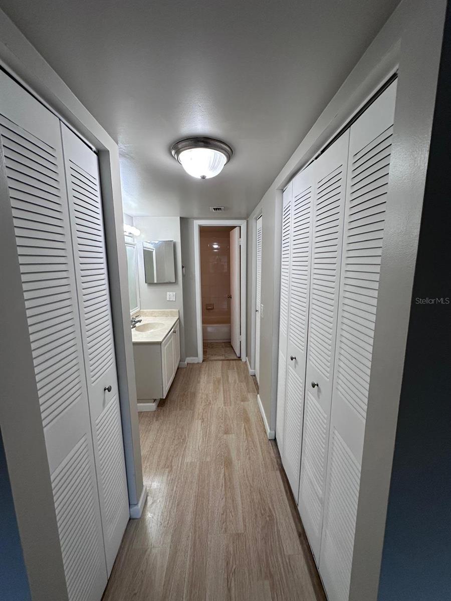 721 N PINE ISLAND RD #401, PLANTATION, FL, 33324