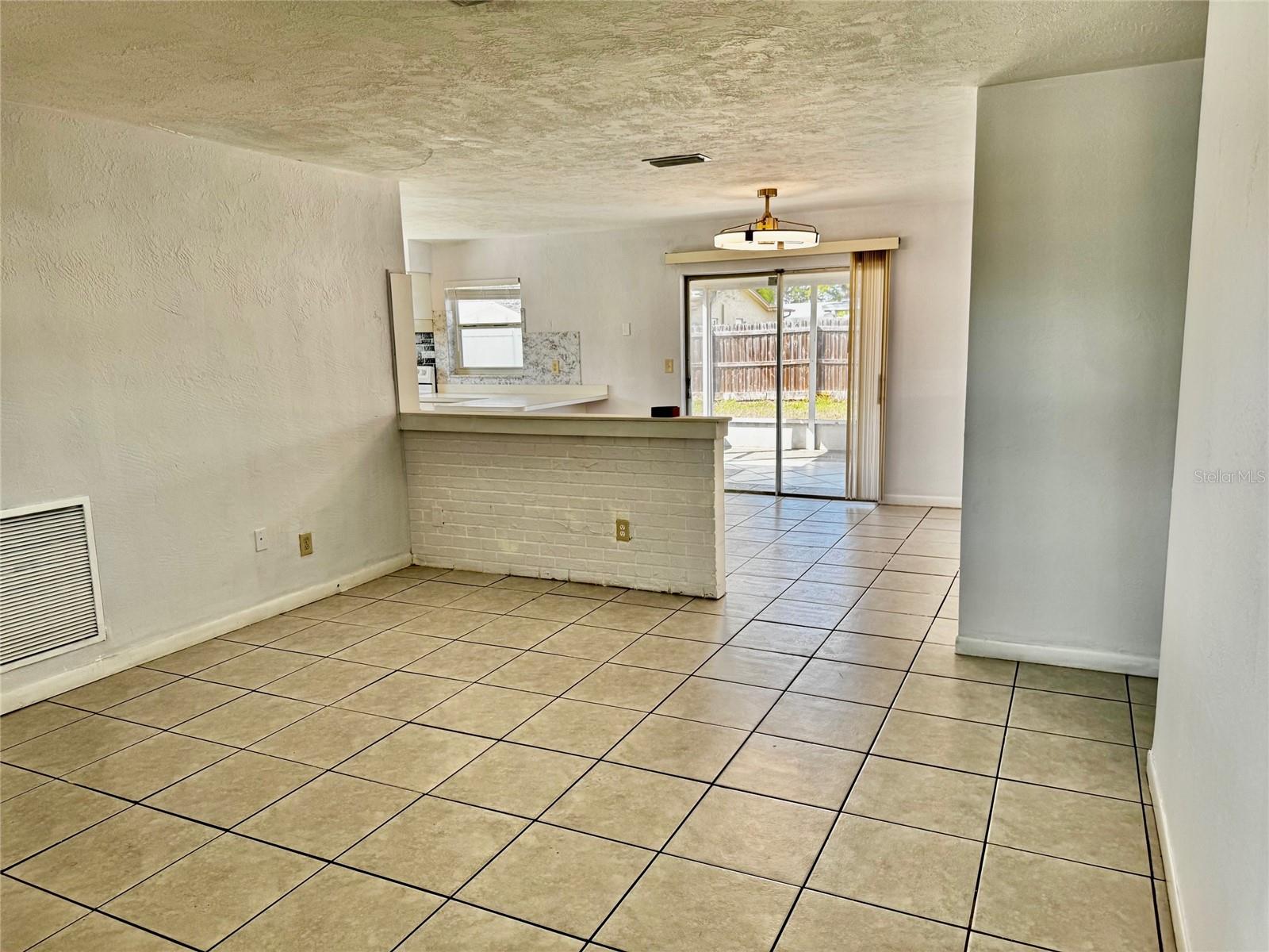 5561 100TH AVE N, PINELLAS PARK, FL, 33782