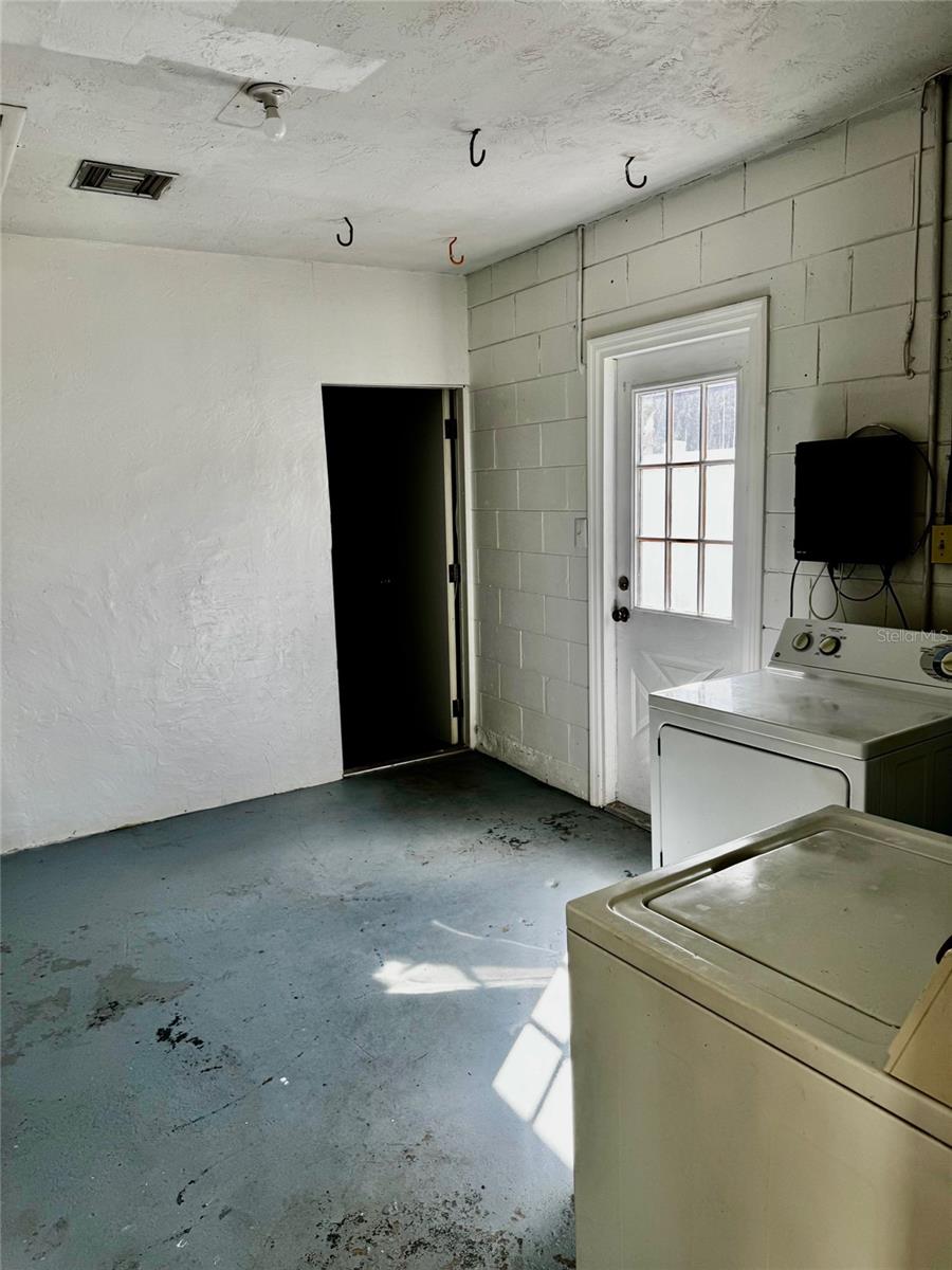 5561 100TH AVE N, PINELLAS PARK, FL, 33782