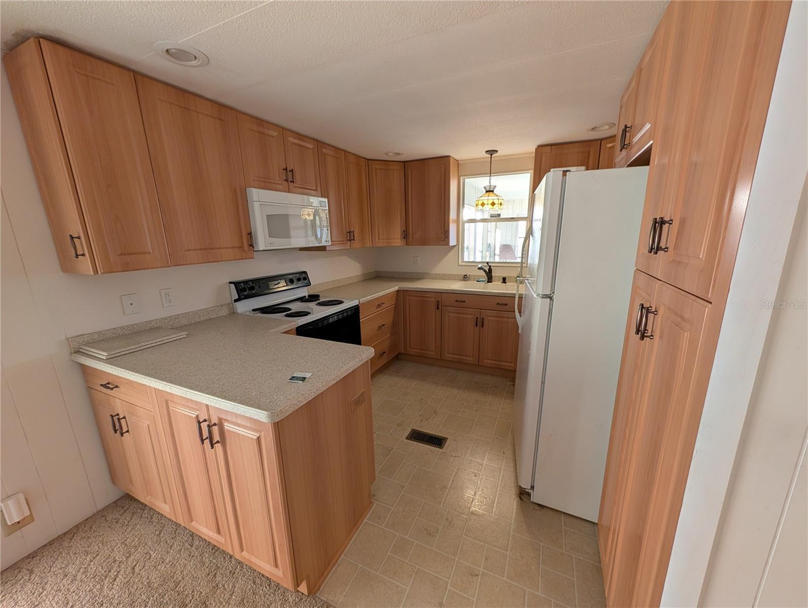 1102 46TH AVE E, ELLENTON, FL, 34222