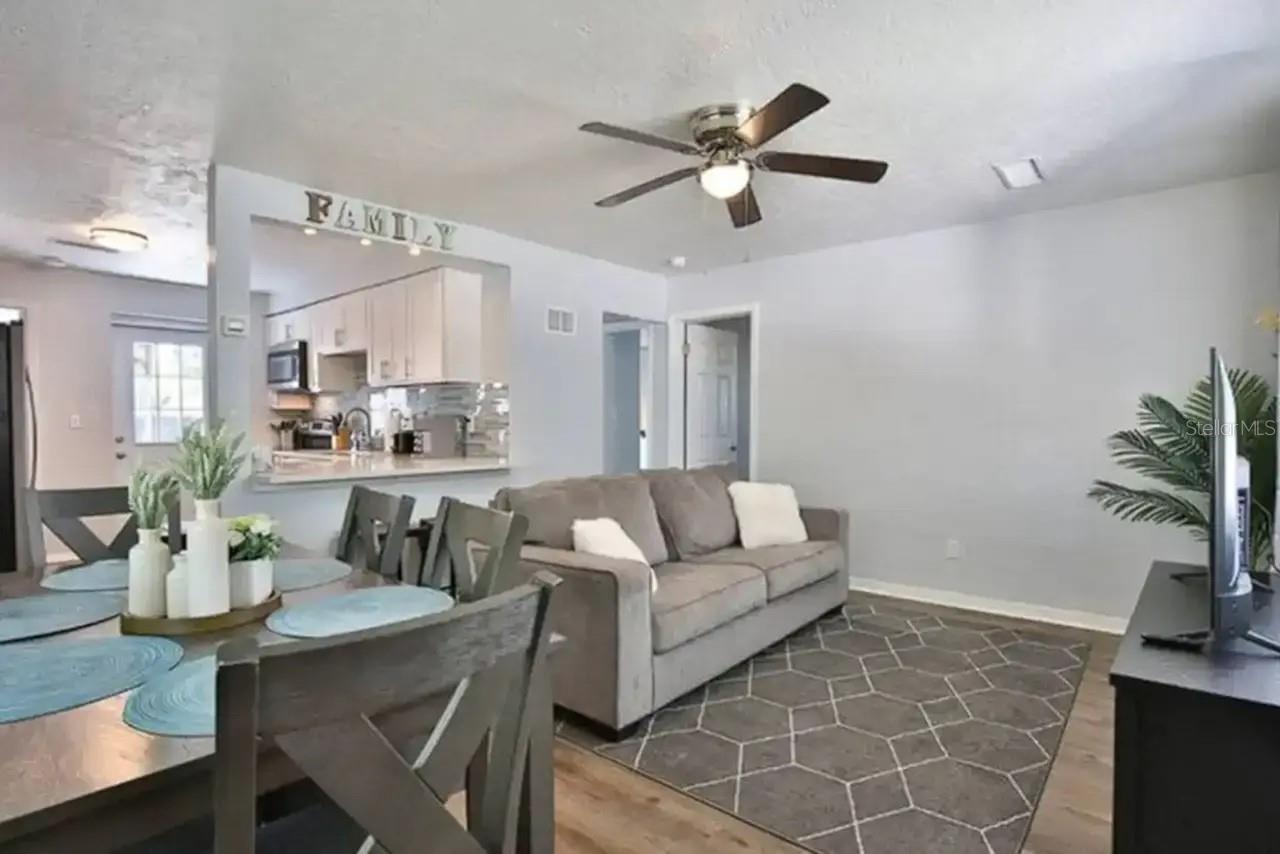 3113 MCINTOSH RD, SARASOTA, FL, 34232