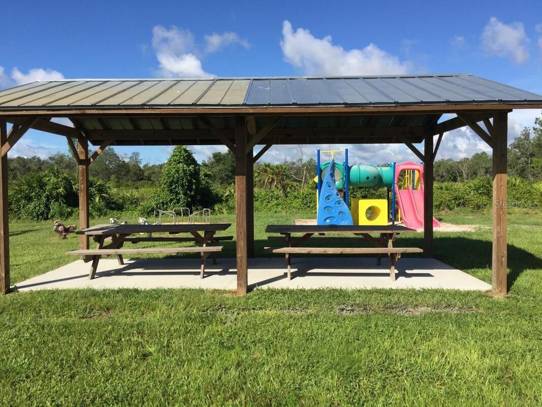 39641 ROYAL TRAILS RD, EUSTIS, FL, 32736