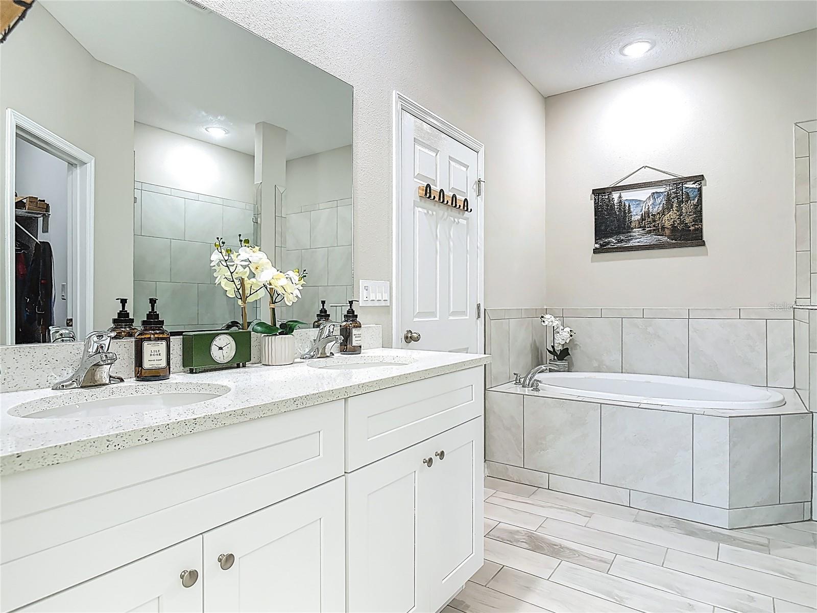 39641 ROYAL TRAILS RD, EUSTIS, FL, 32736