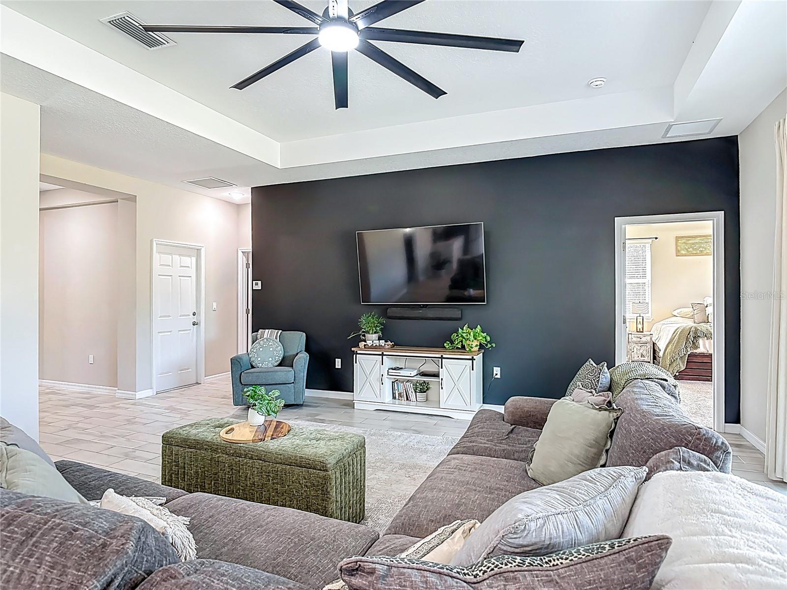 39641 ROYAL TRAILS RD, EUSTIS, FL, 32736