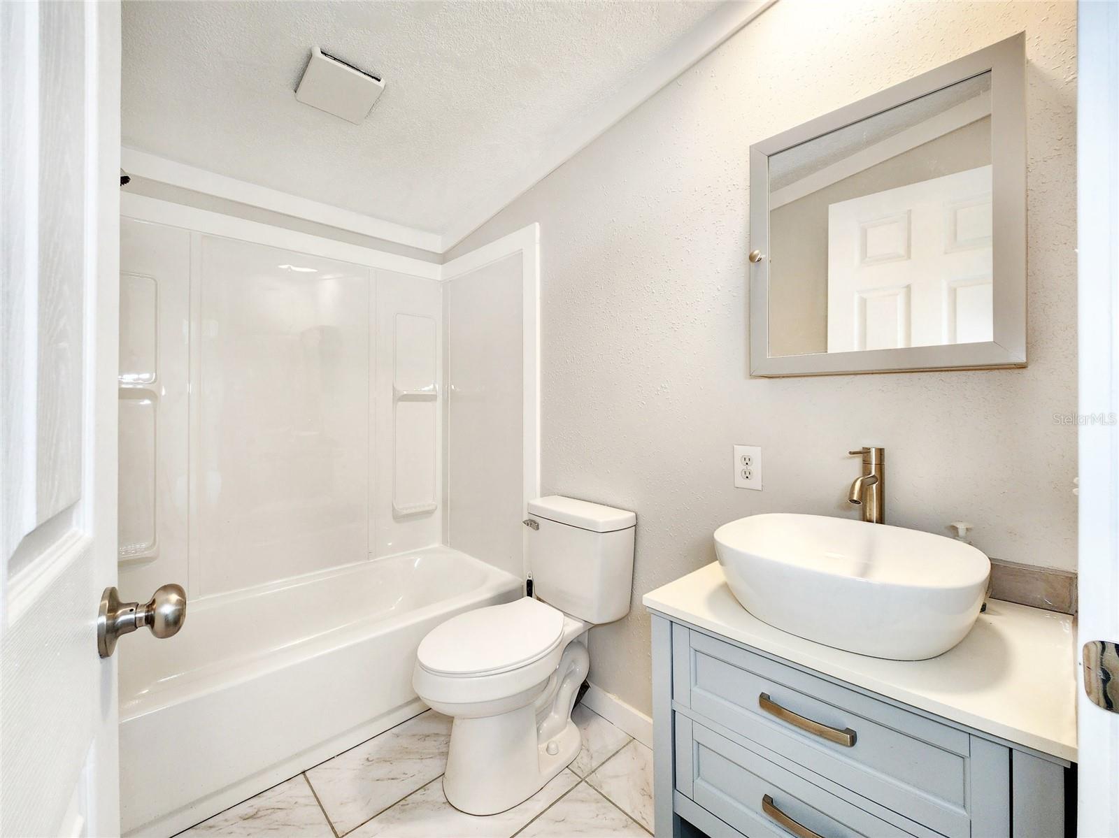 88 N SATURN AVE, INVERNESS, FL, 34453