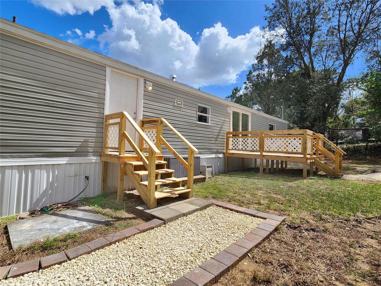 88 N SATURN AVE, INVERNESS, FL, 34453