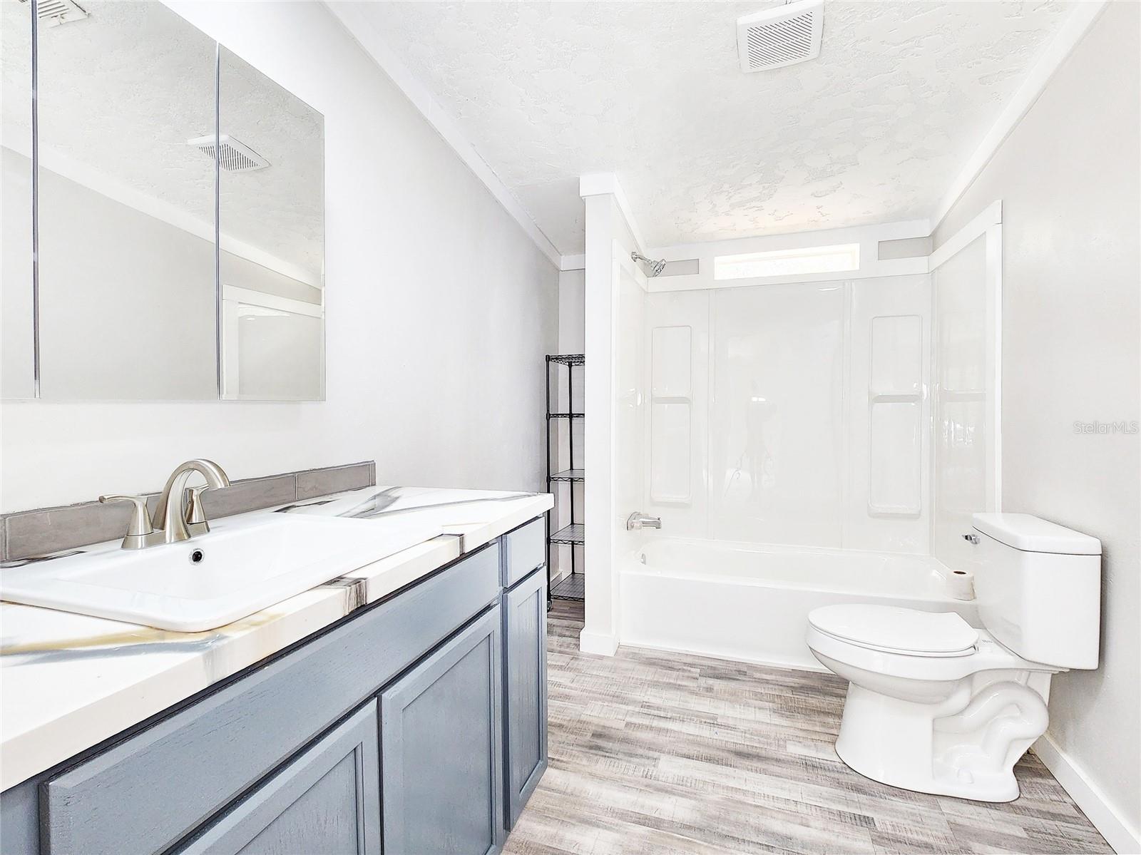 88 N SATURN AVE, INVERNESS, FL, 34453