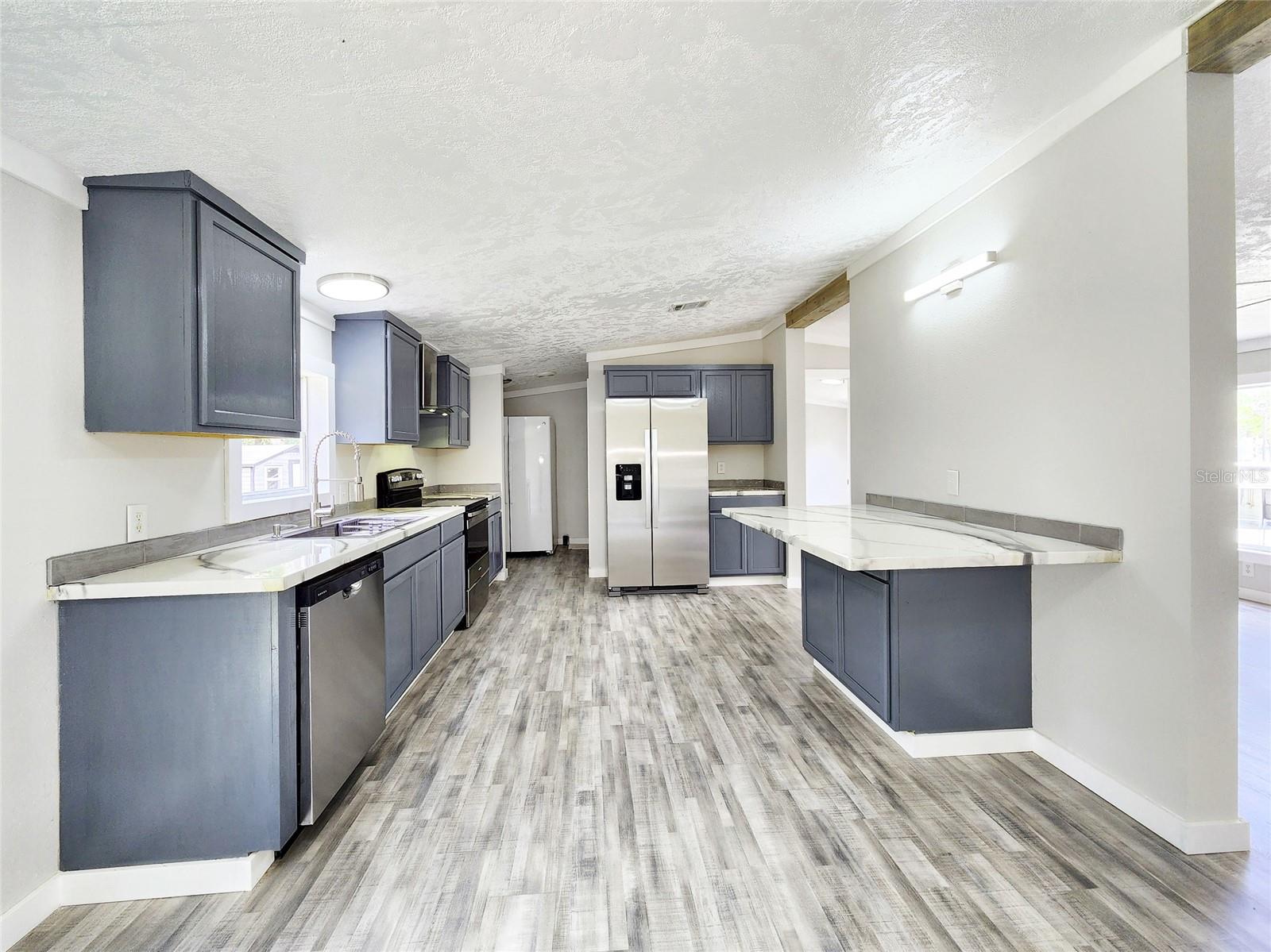 88 N SATURN AVE, INVERNESS, FL, 34453