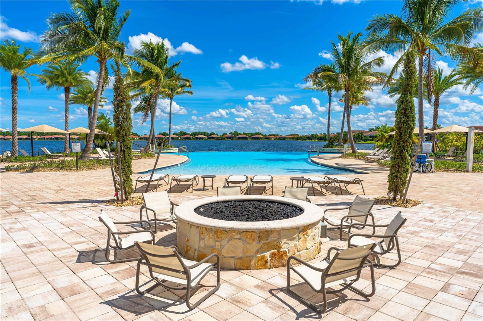 192 SOLIERA ST, NOKOMIS, FL, 34275