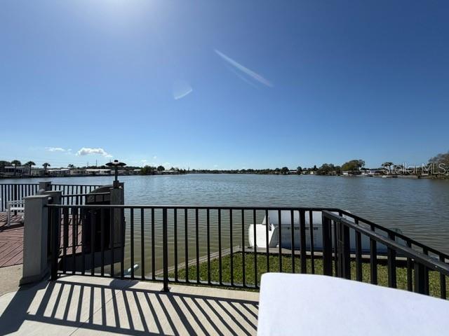 194 ROSEWOOD DR, COCOA, FL, 32926