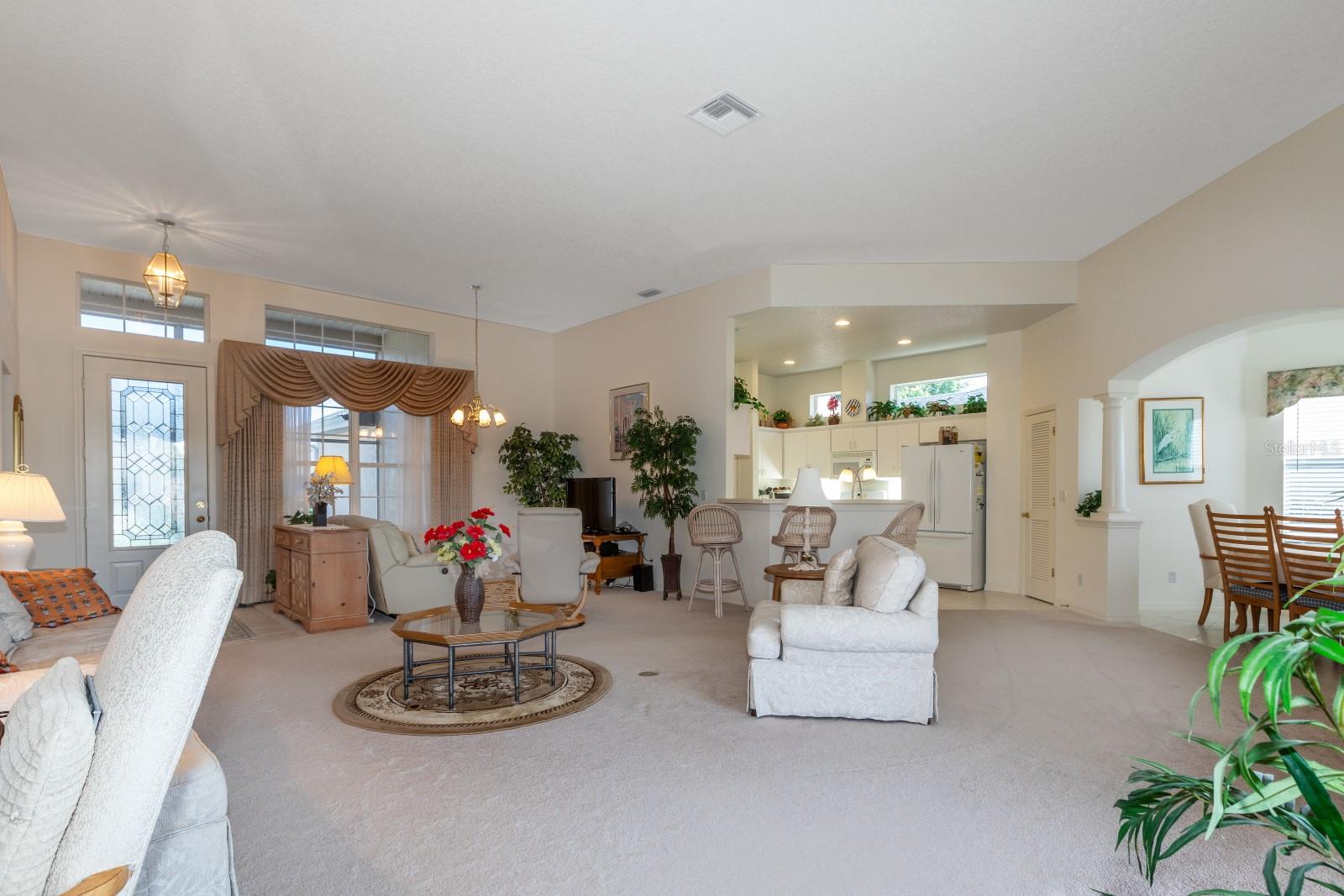 27525 DISCOVER CT, LEESBURG, FL, 34748