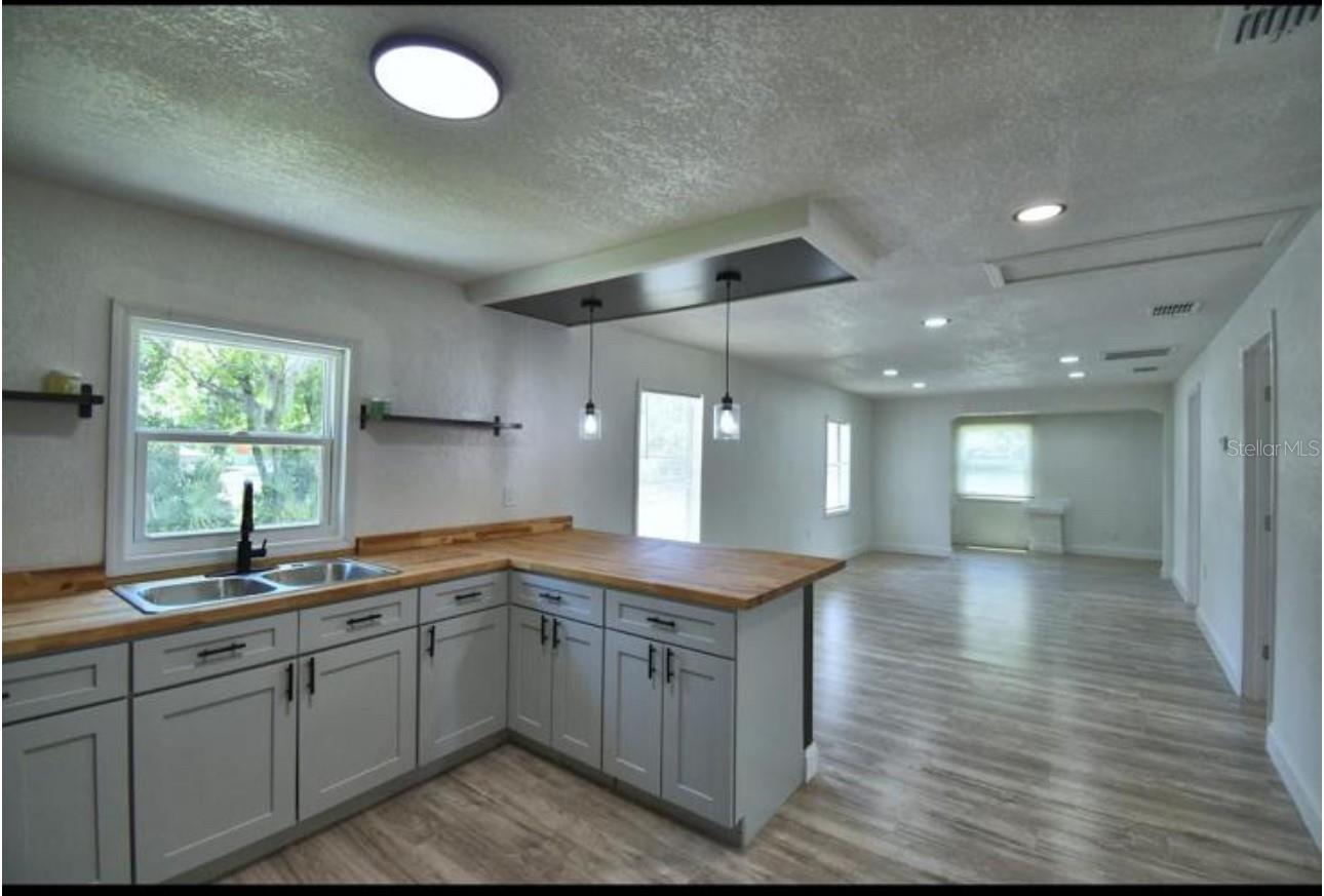 1104 E 8TH ST, SANFORD, FL, 32771