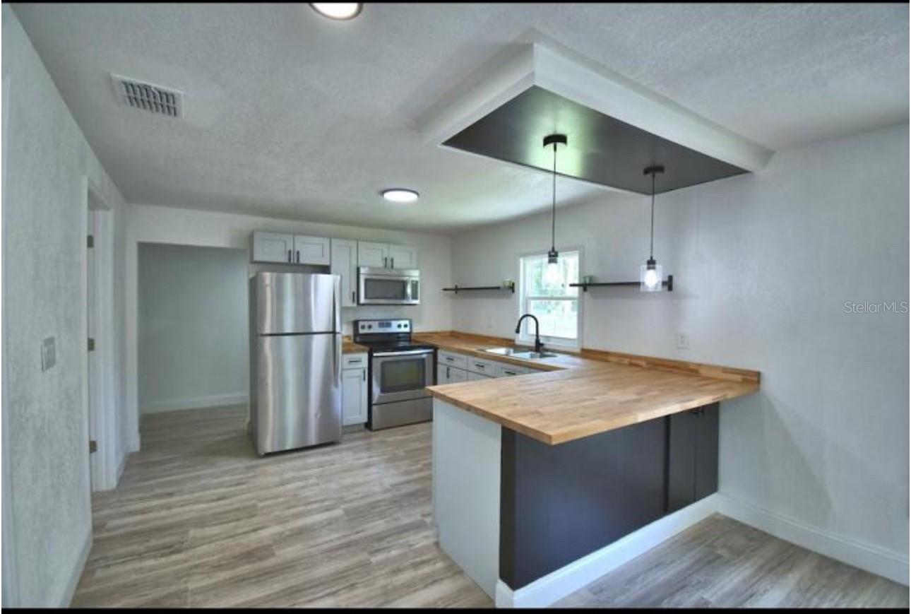 1104 E 8TH ST, SANFORD, FL, 32771