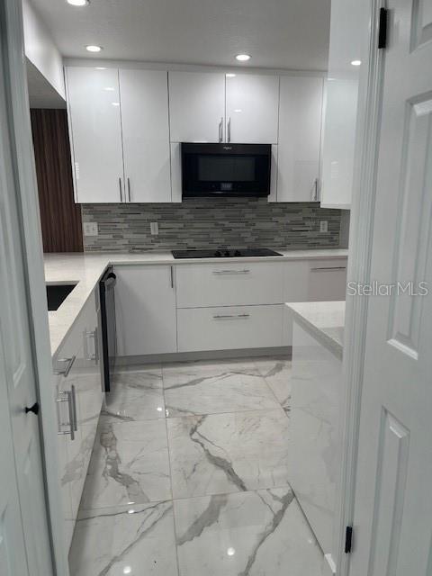 8217 BREEZE COVE LN, ORLANDO, FL, 32819