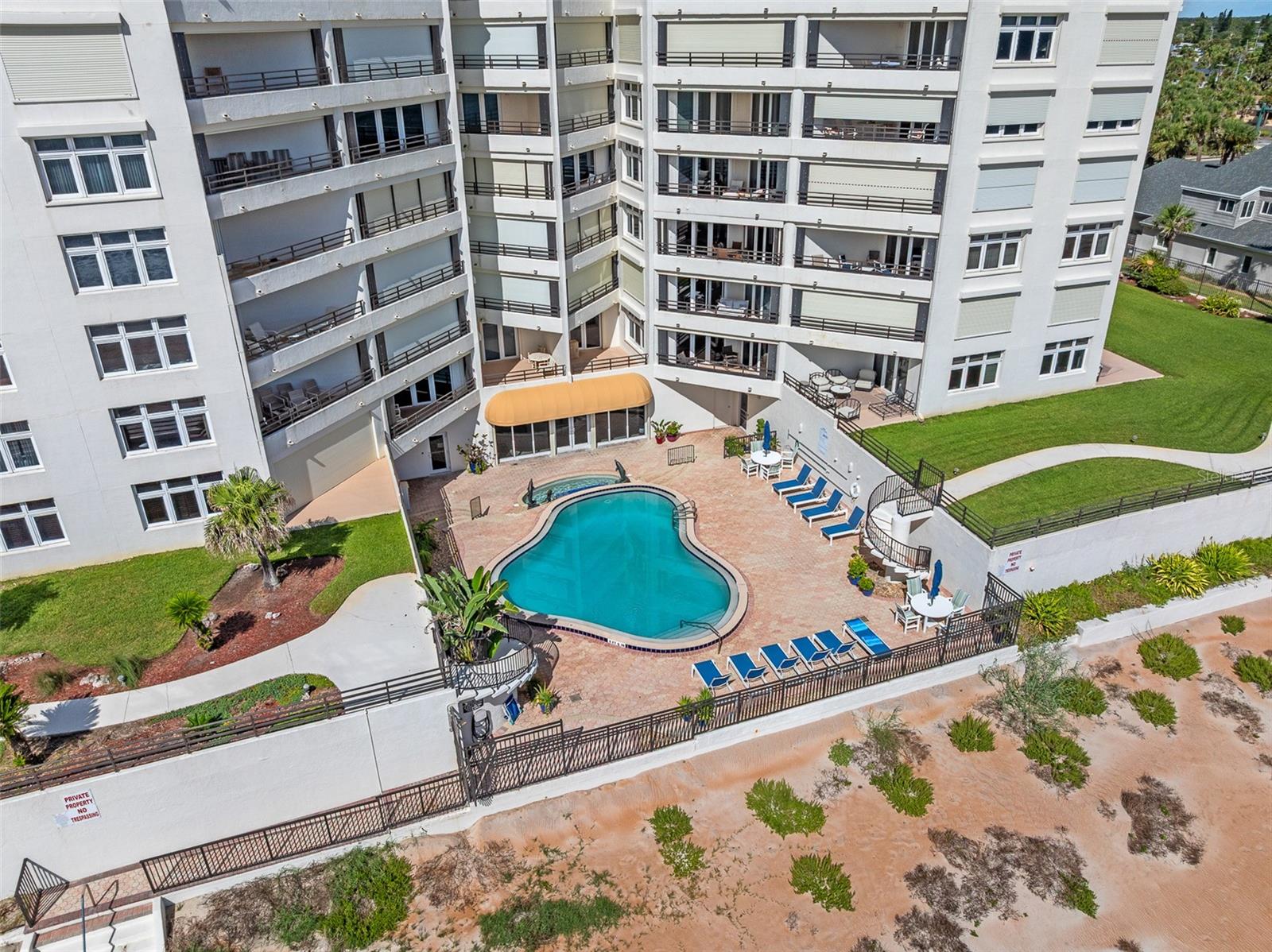 305 S ATLANTIC AVE #102, ORMOND BEACH, FL, 32176