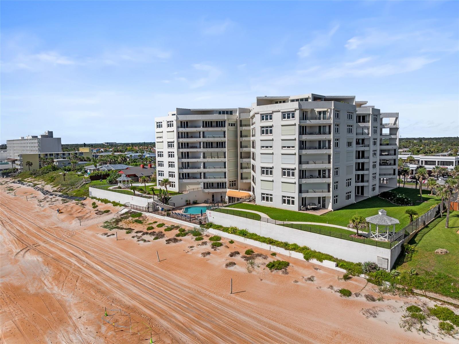 305 S ATLANTIC AVE #102, ORMOND BEACH, FL, 32176