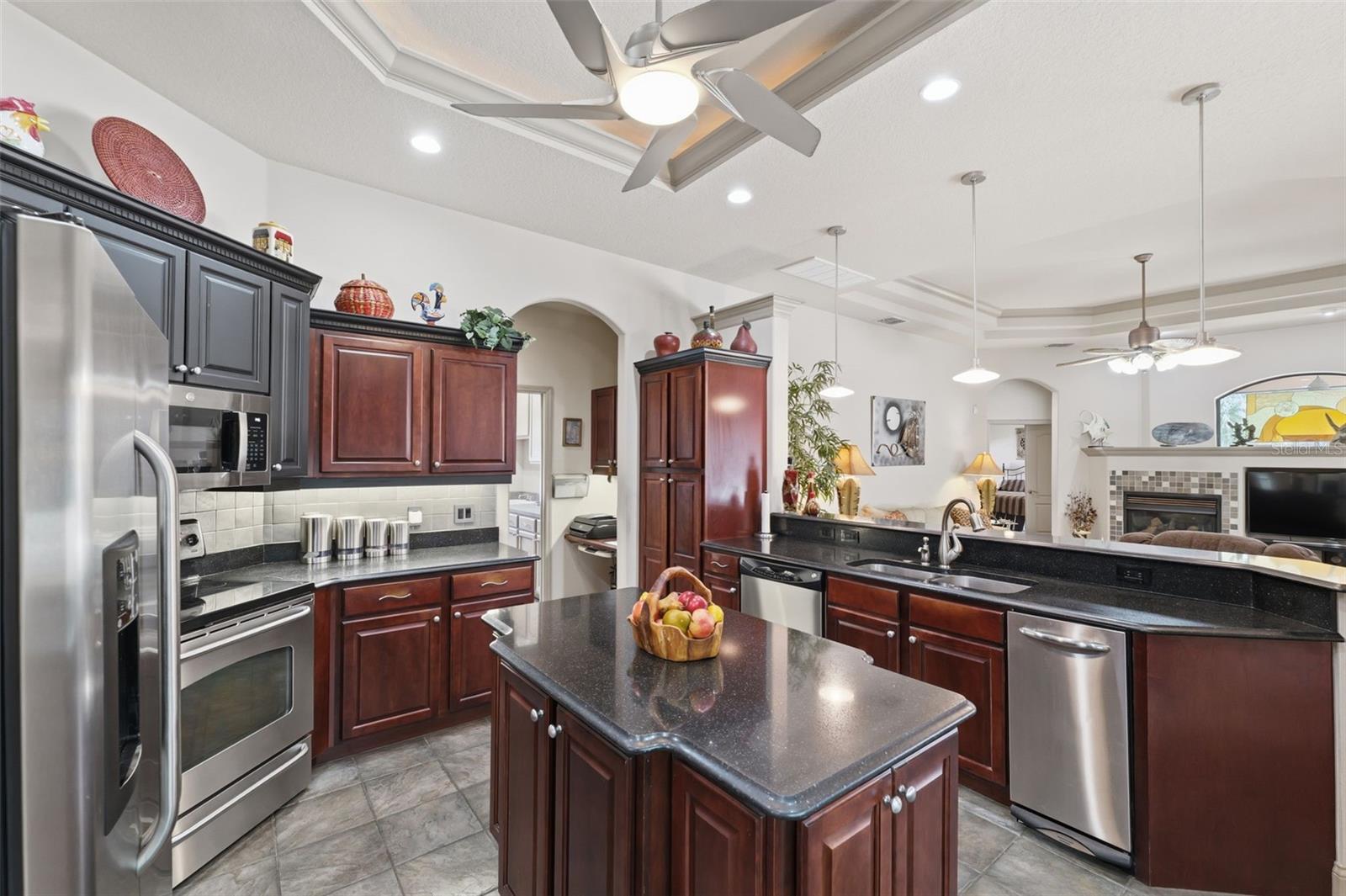 21 WHITEWOOD CT, HOMOSASSA, FL, 34446