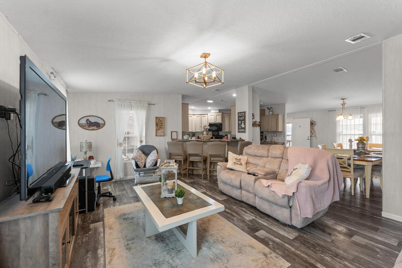 6300 GREEN POND RD, POLK CITY, FL, 33868