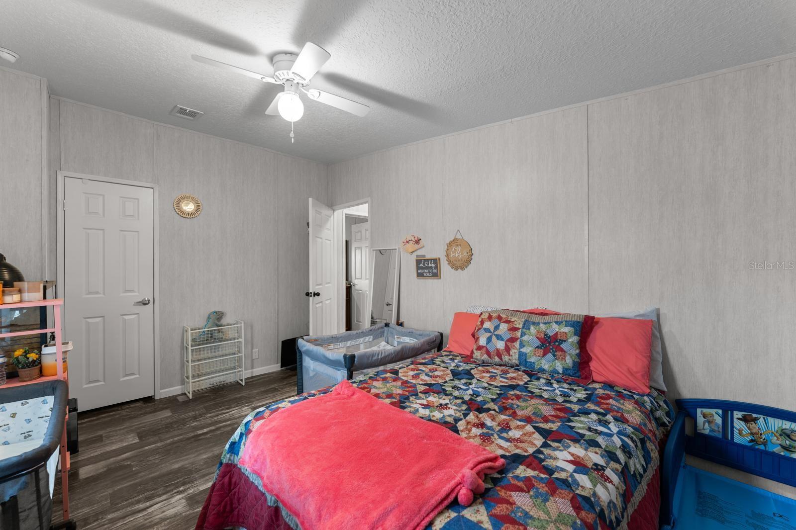 6300 GREEN POND RD, POLK CITY, FL, 33868