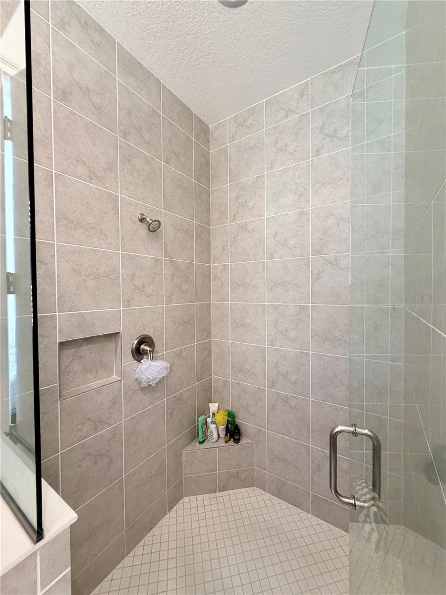 13202 WINTERTON LN, ORLANDO, FL, 32832