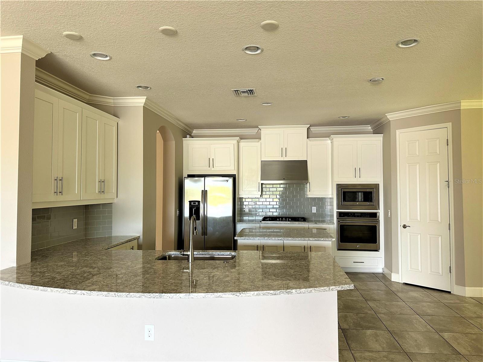 6215 ANISE DR, SARASOTA, FL, 34238