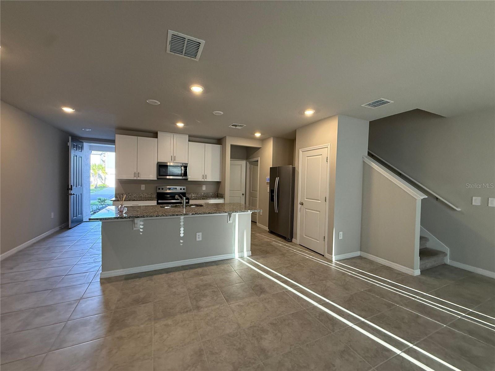 7649 INTREPID RD, WESLEY CHAPEL, FL, 33545