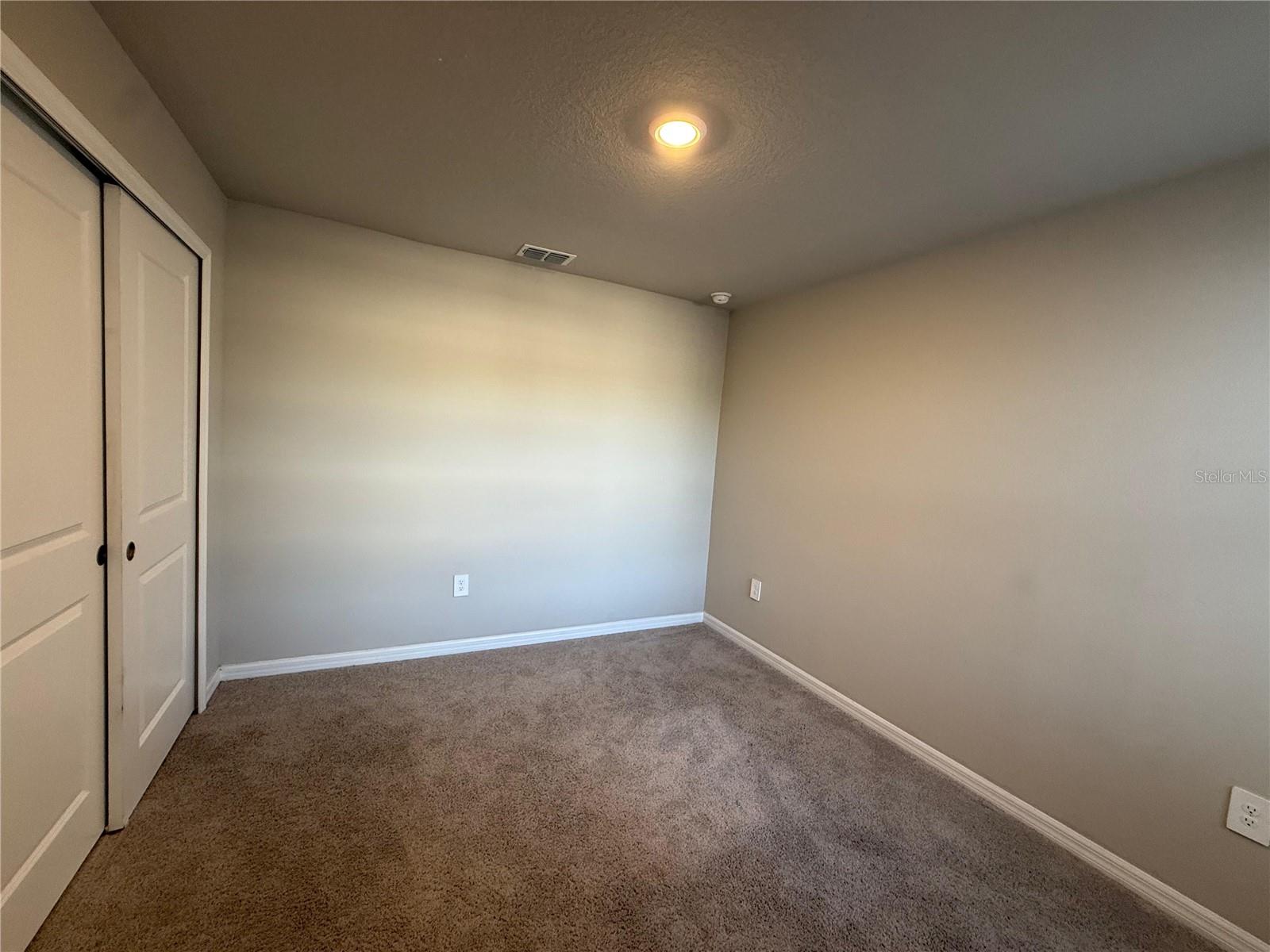 7649 INTREPID RD, WESLEY CHAPEL, FL, 33545