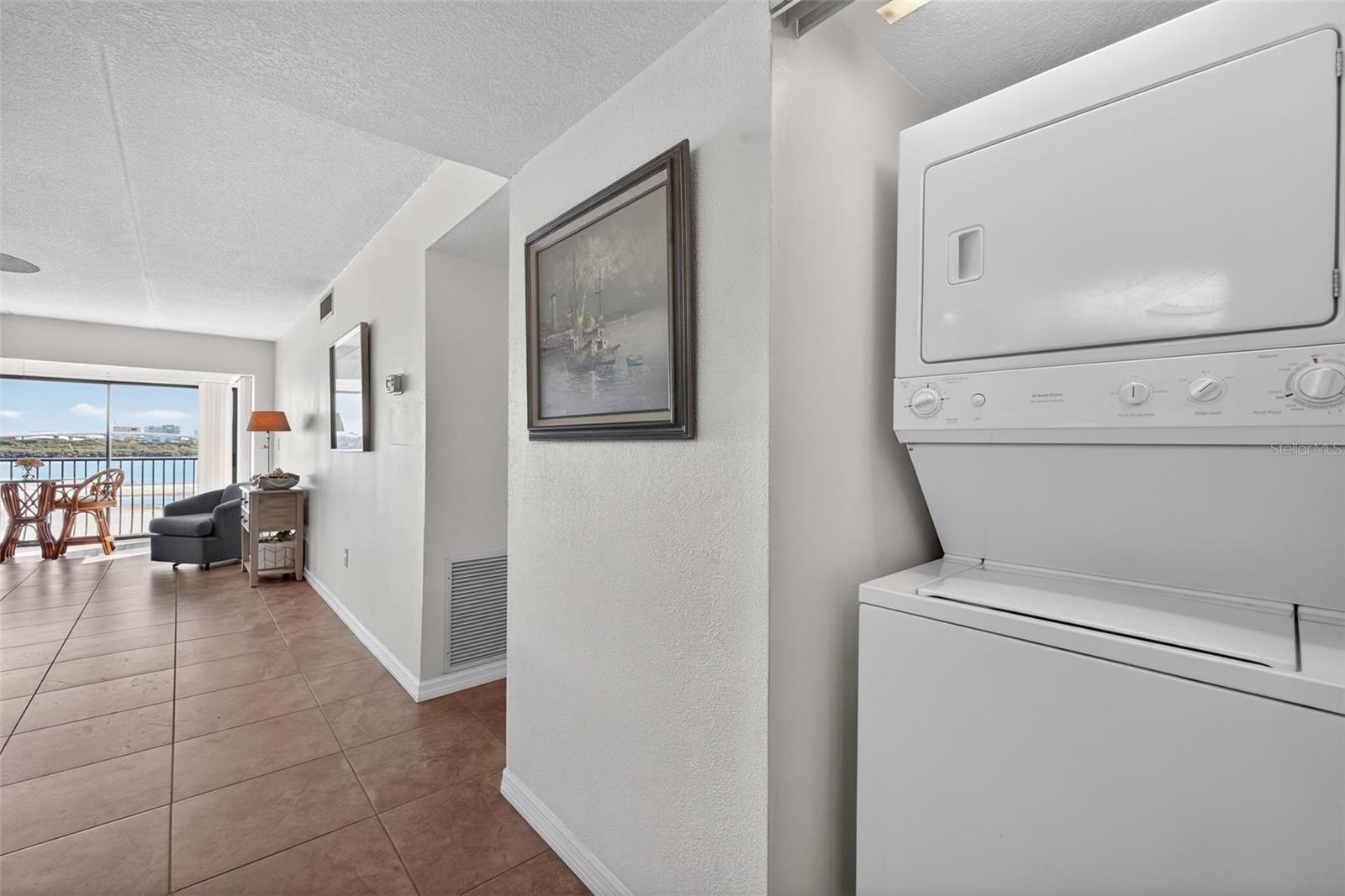 865 S GULFVIEW BLVD #207, CLEARWATER BEACH, FL, 33767