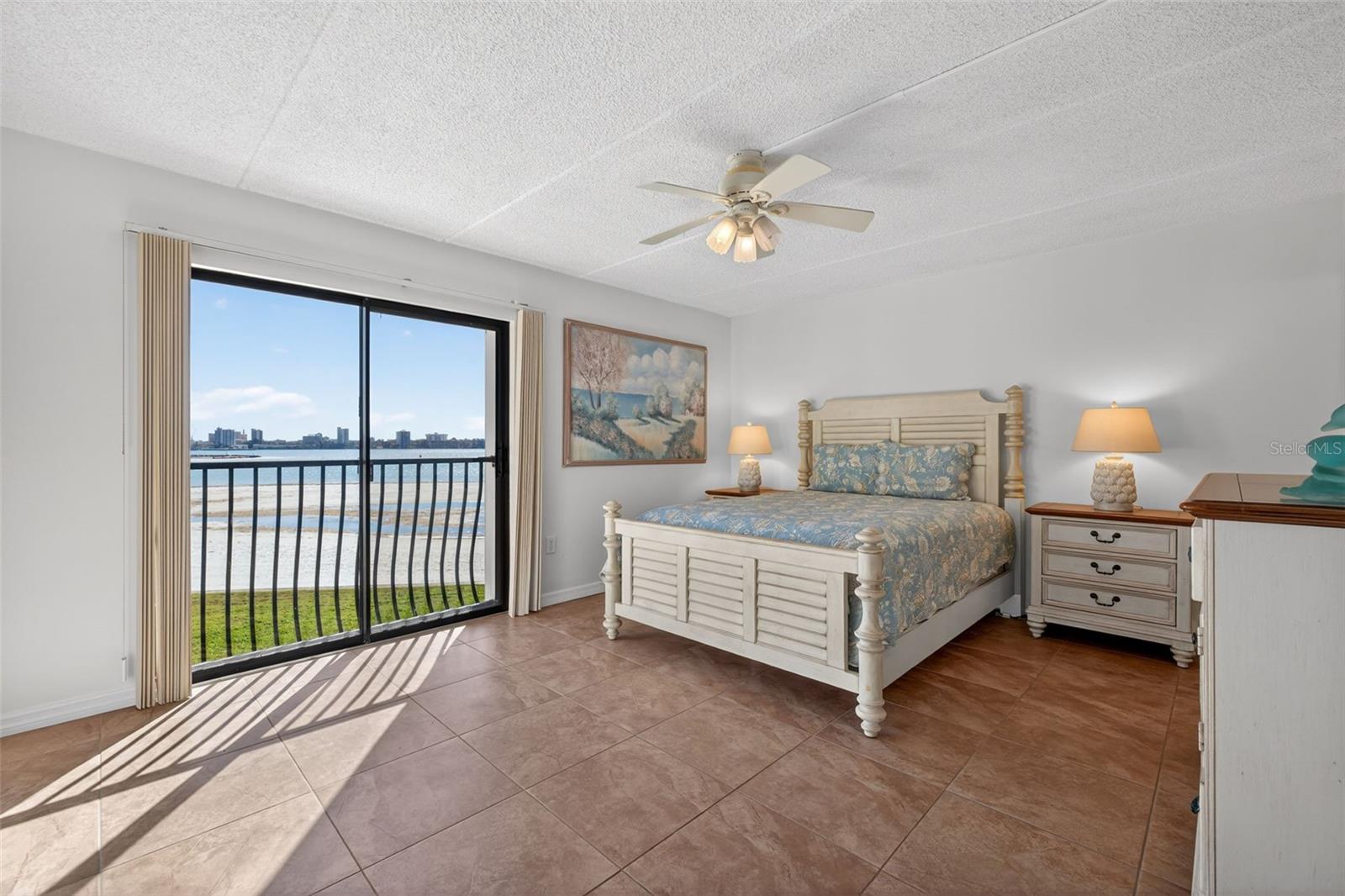 865 S GULFVIEW BLVD #207, CLEARWATER BEACH, FL, 33767