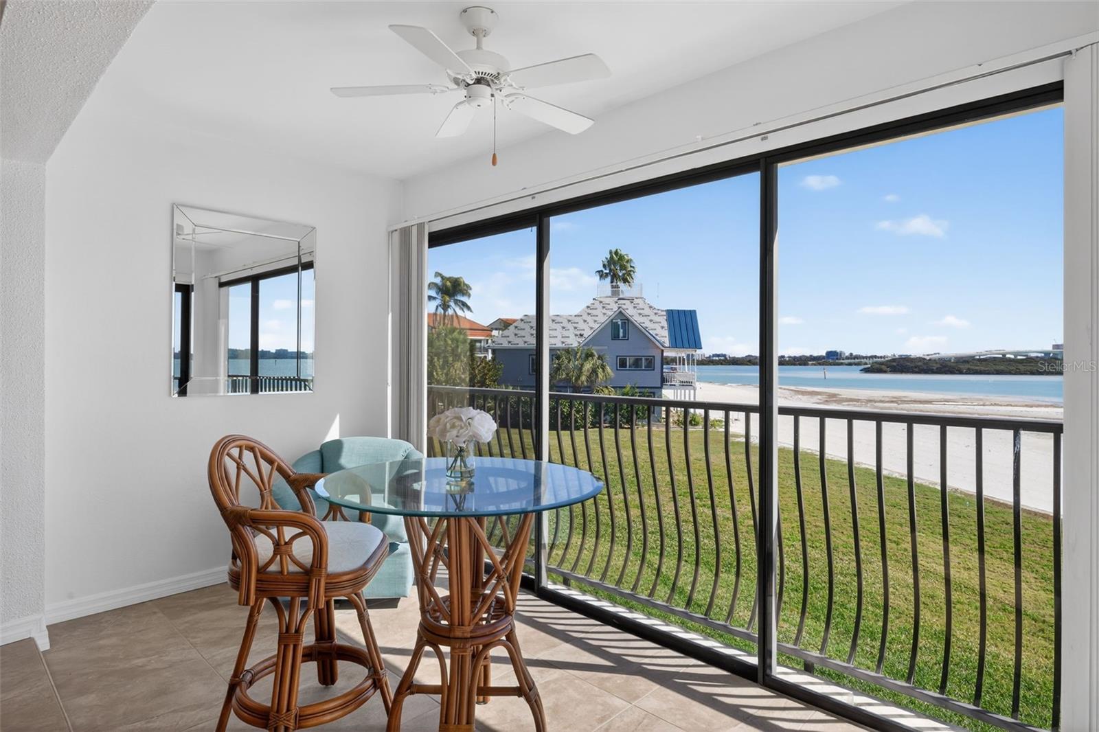 865 S GULFVIEW BLVD #207, CLEARWATER BEACH, FL, 33767