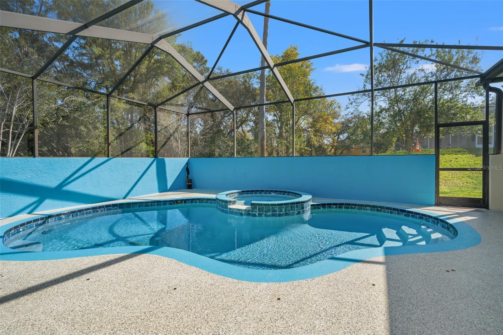 10288 RIDGE TOP LOOP, WEEKI WACHEE, FL, 34613