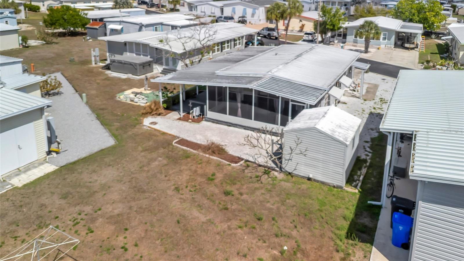 110 E SAINT LUCIA LOOP, APOLLO BEACH, FL, 33572