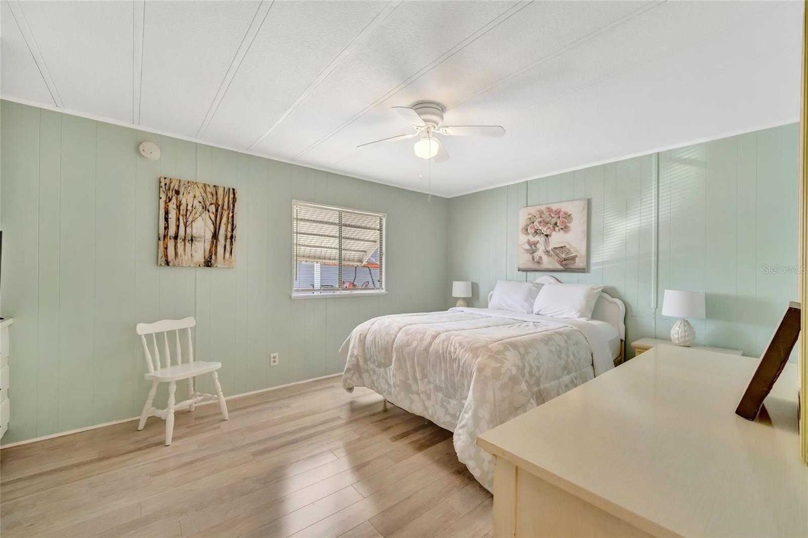 110 E SAINT LUCIA LOOP, APOLLO BEACH, FL, 33572