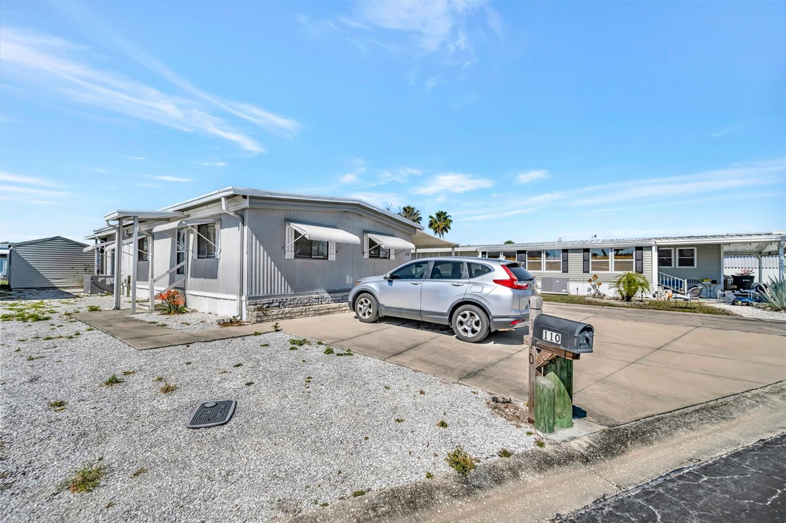 110 E SAINT LUCIA LOOP, APOLLO BEACH, FL, 33572