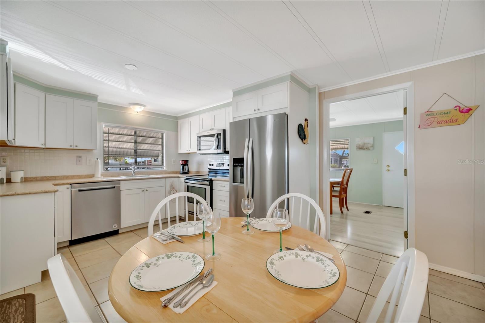 110 E SAINT LUCIA LOOP, APOLLO BEACH, FL, 33572