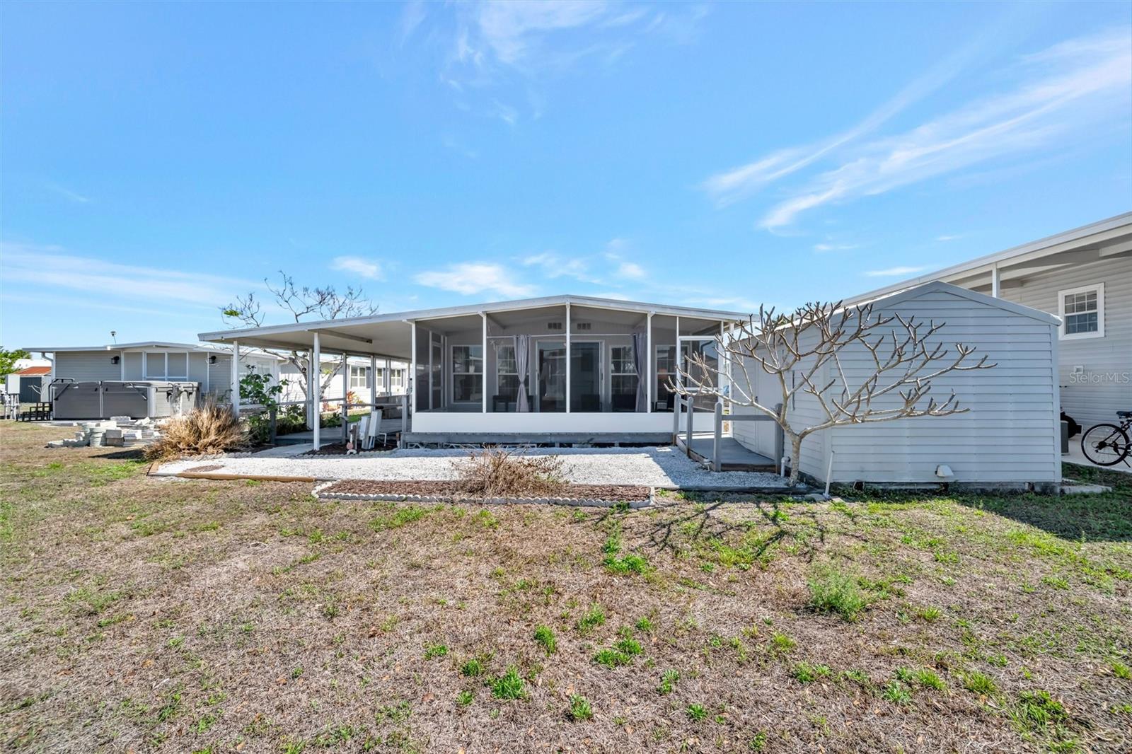 110 E SAINT LUCIA LOOP, APOLLO BEACH, FL, 33572