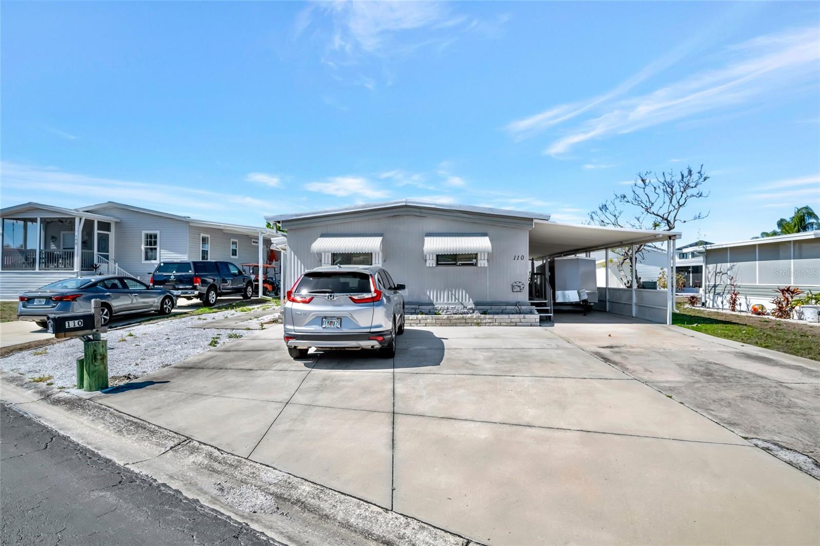 110 E SAINT LUCIA LOOP, APOLLO BEACH, FL, 33572