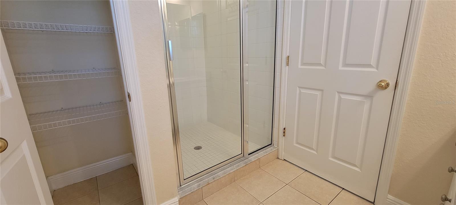 1112 ISLAMORADA LN, TAMPA, FL, 33606
