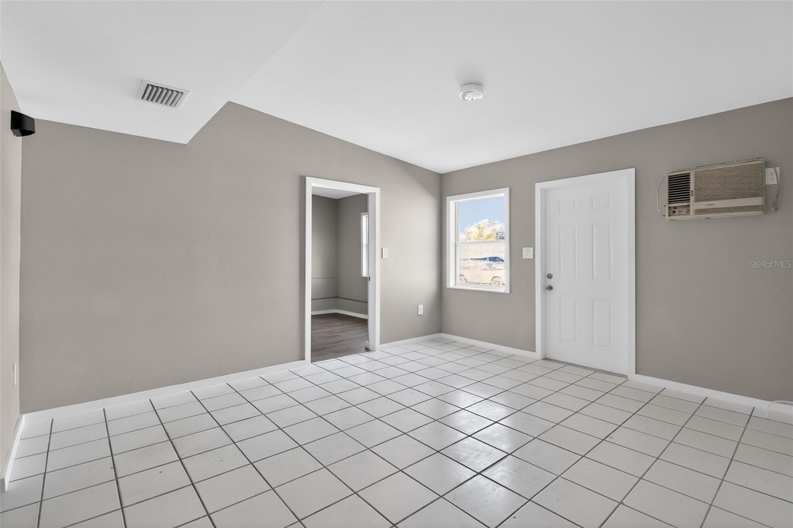 3124 WHITING LN, PORT CHARLOTTE, FL, 33952