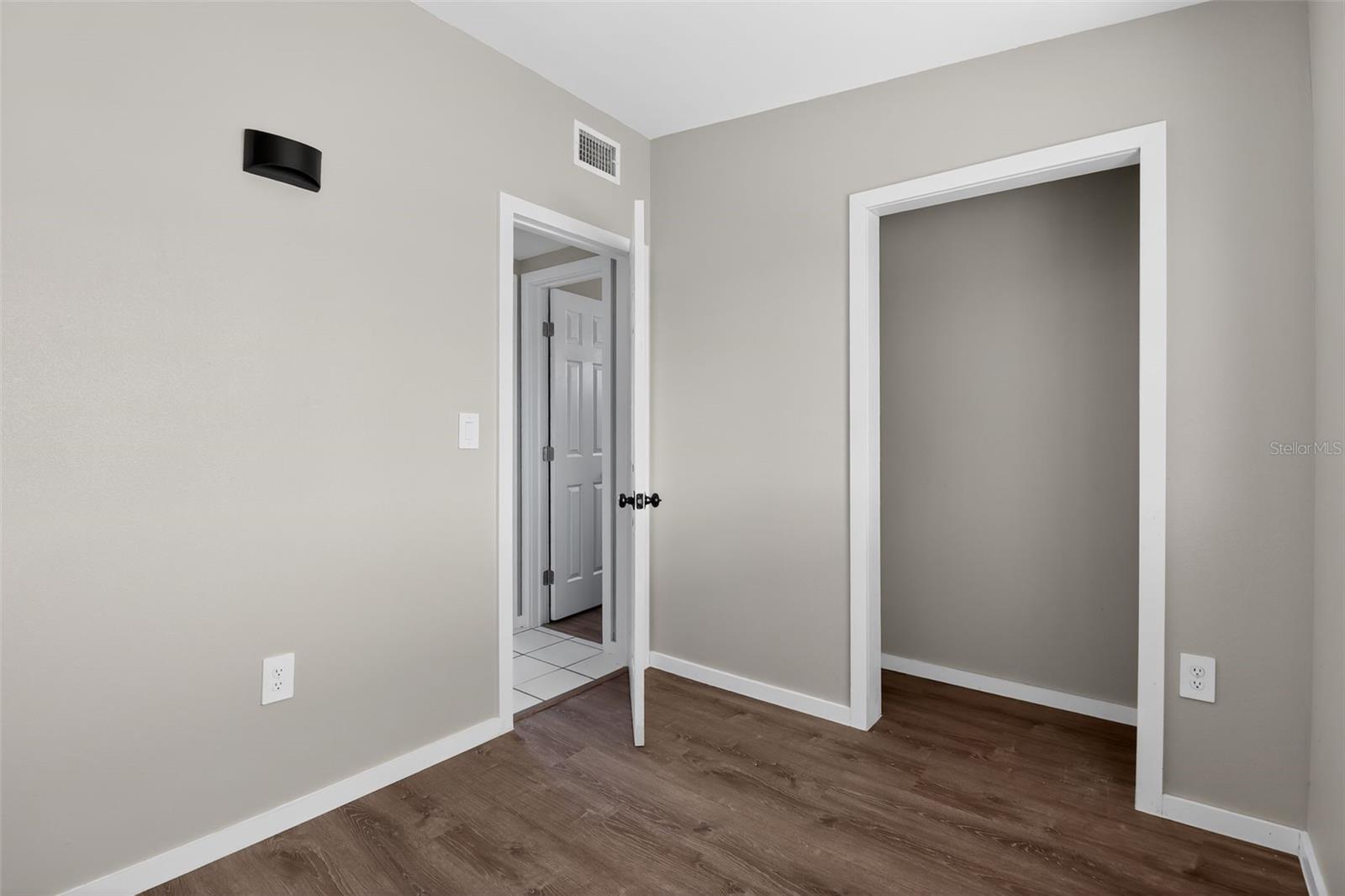 3124 WHITING LN, PORT CHARLOTTE, FL, 33952