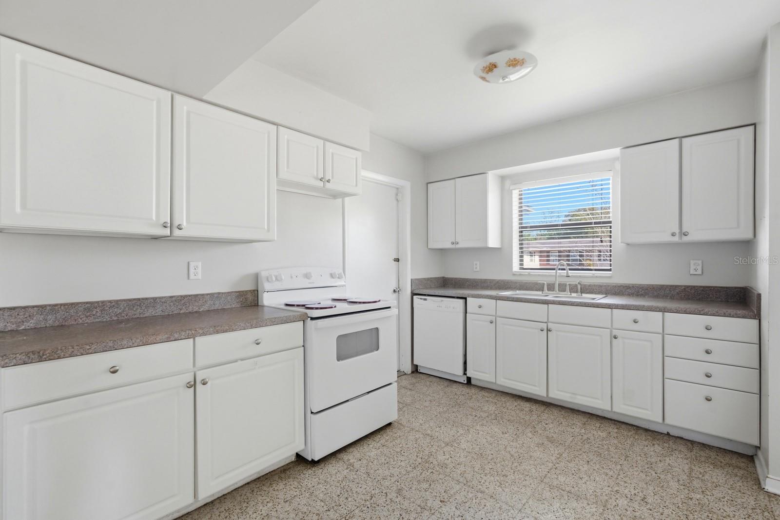 2871 DUNCAN ST, DELTONA, FL, 32738