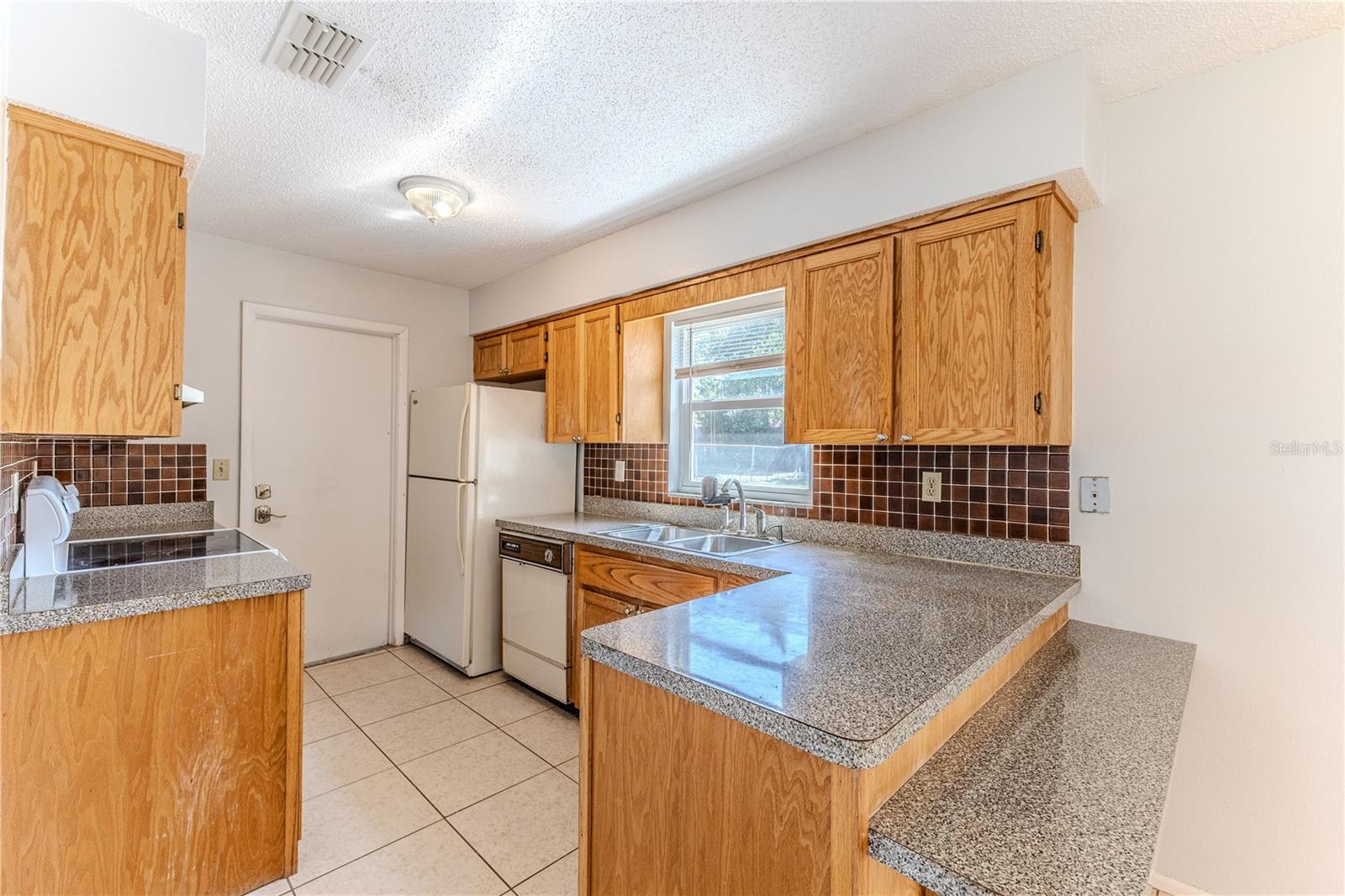 6208 LAYTON AVE, SPRING HILL, FL, 34608
