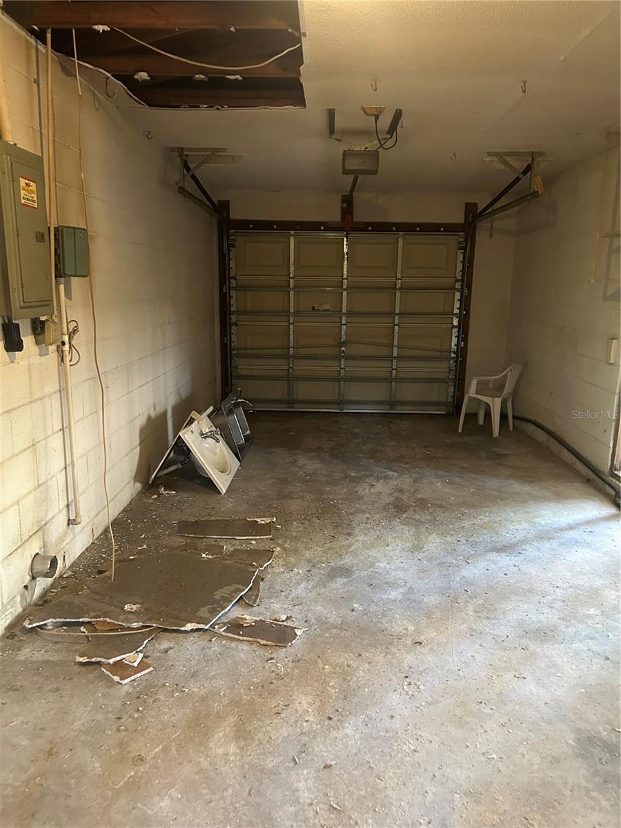 1758 MICHIGAN AVE NE, ST PETERSBURG, FL, 33703