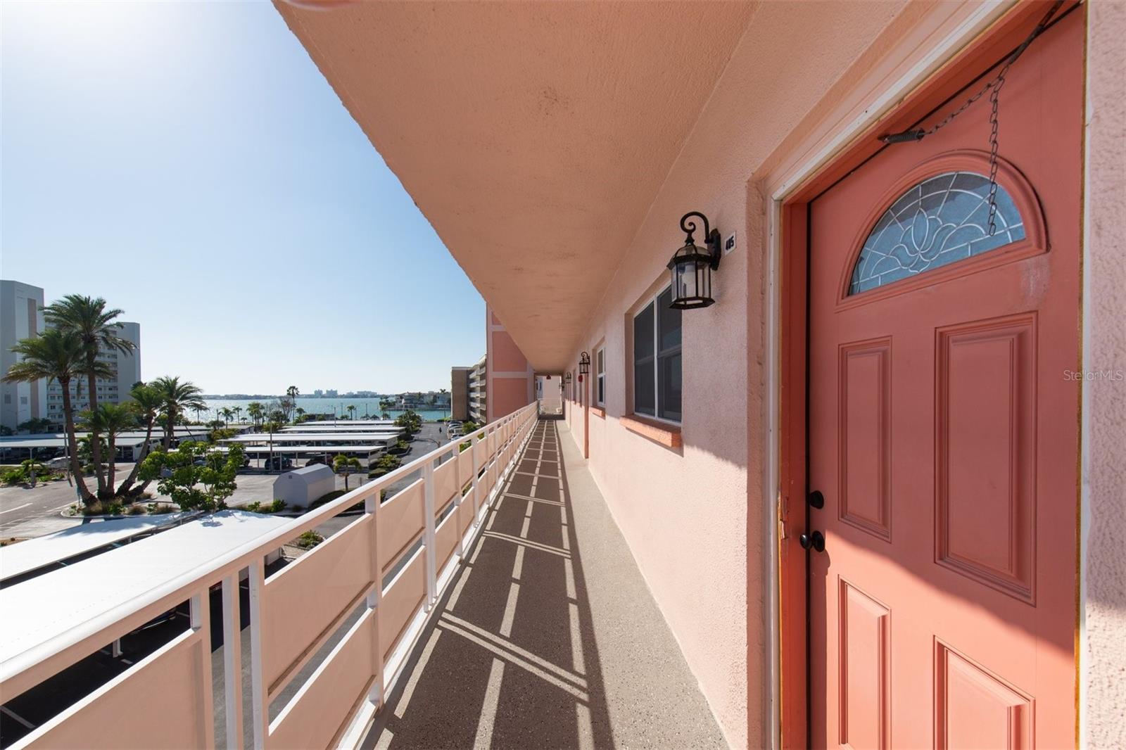 6025 SHORE BLVD S #405, GULFPORT, FL, 33707