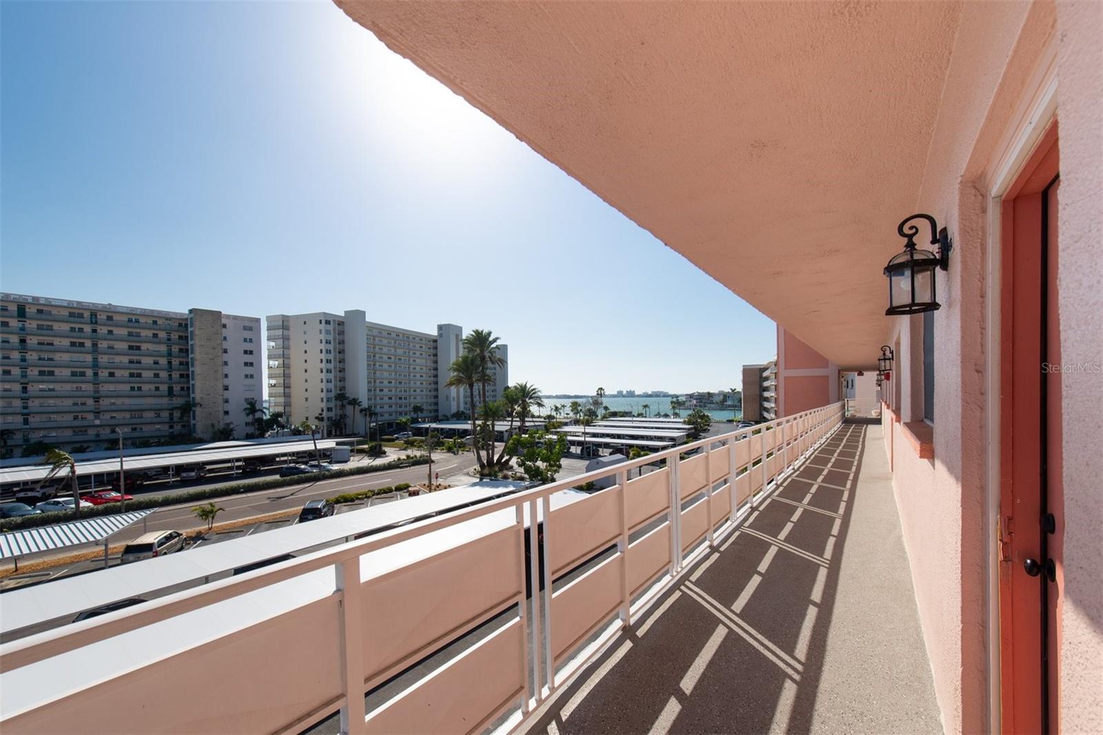 6025 SHORE BLVD S #405, GULFPORT, FL, 33707