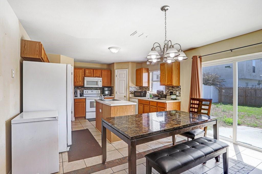 10004 CREEK BLUFF DR, RIVERVIEW, FL, 33578