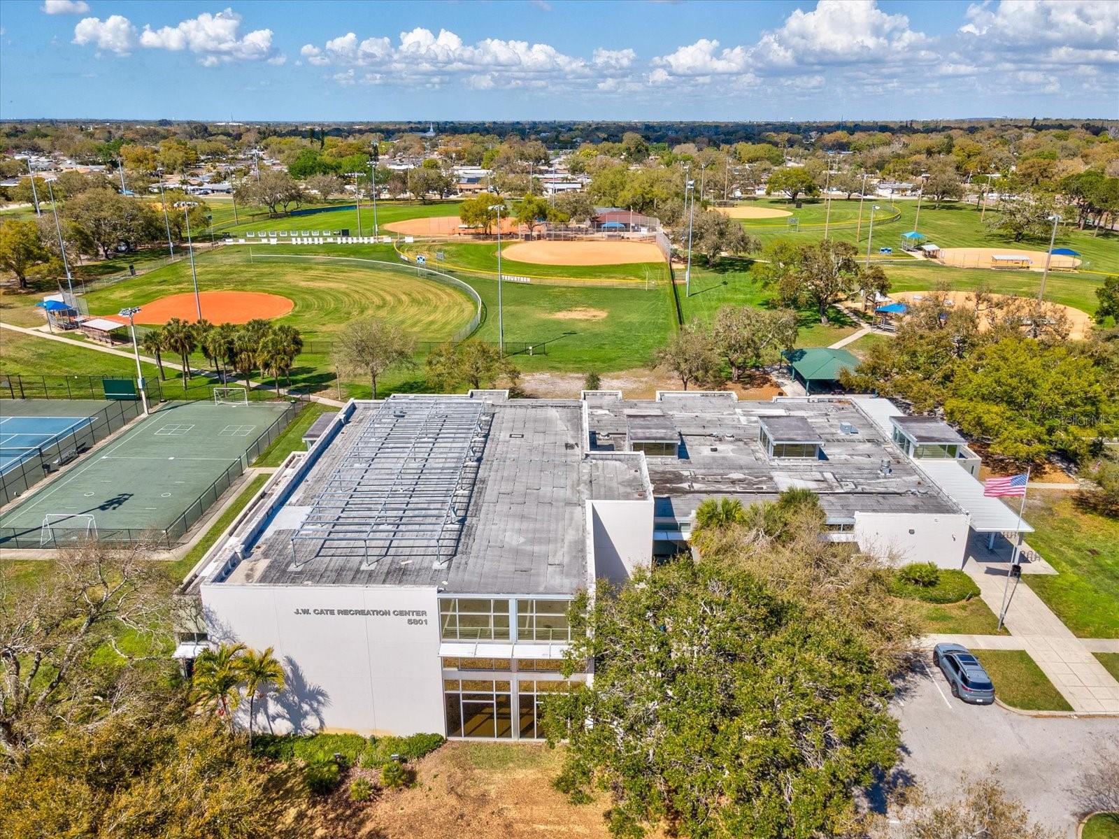 5330 26TH AVE N, ST PETERSBURG, FL, 33710