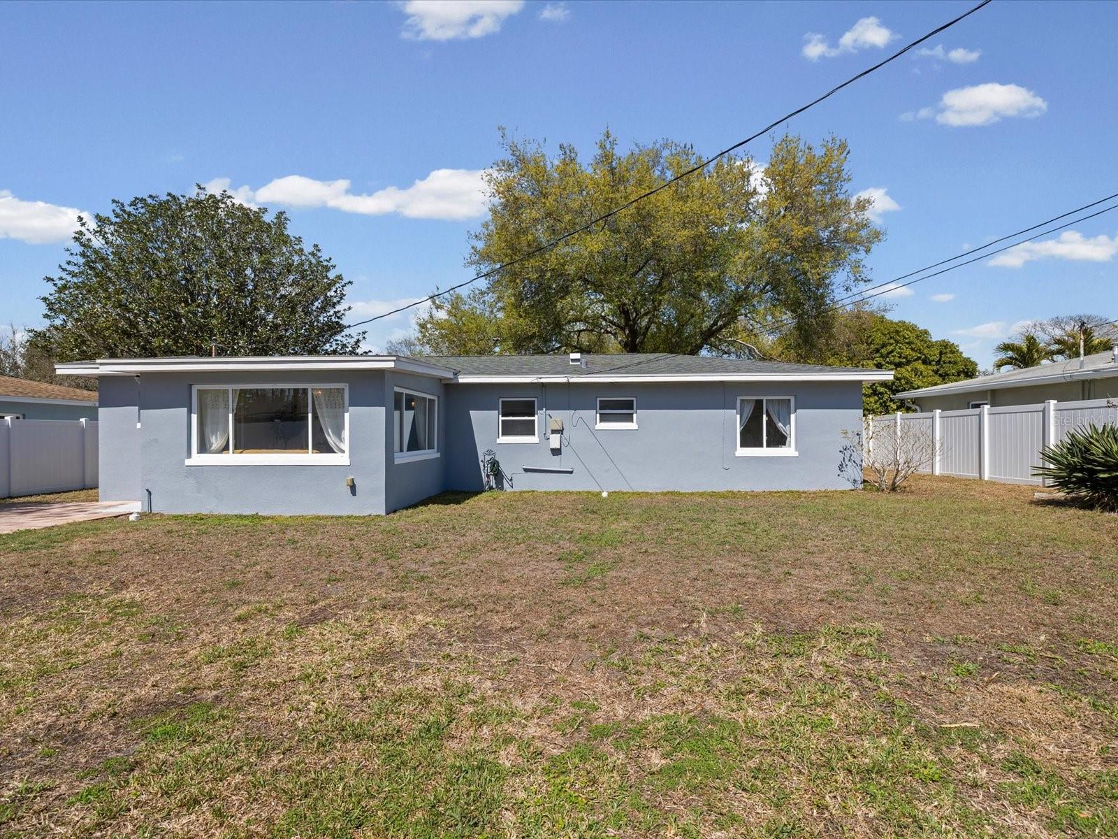 5330 26TH AVE N, ST PETERSBURG, FL, 33710