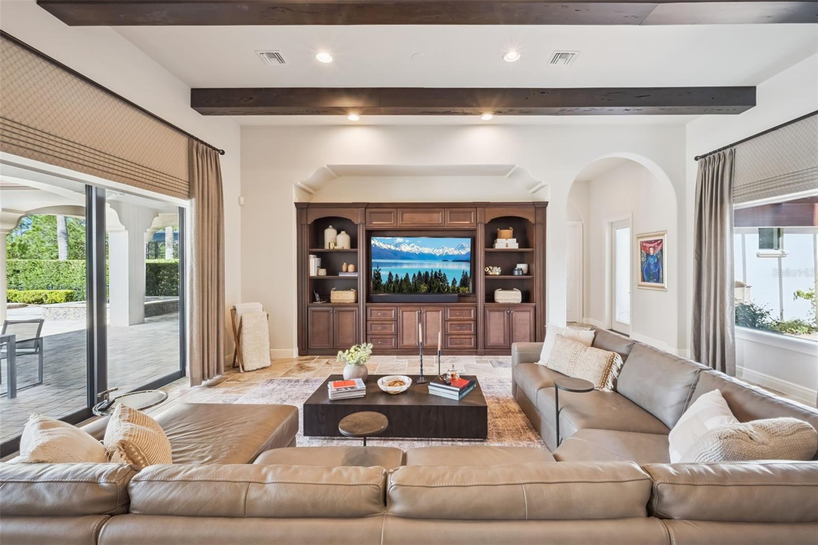 2018 CASTELLI BLVD, MOUNT DORA, FL, 32757