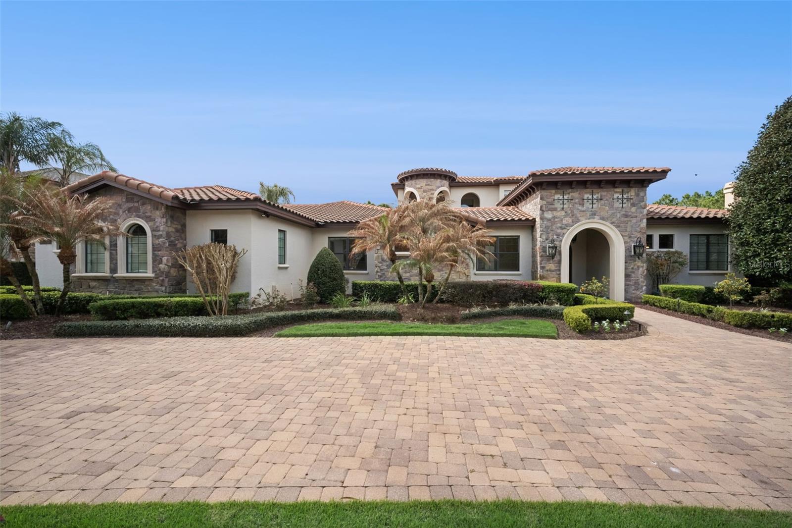 2018 CASTELLI BLVD, MOUNT DORA, FL, 32757